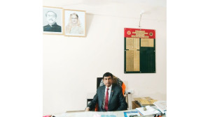 ড. মাযহারুল ইসলাম তরু আদিনা ফজলুল হক সরকারি কলেজে অধ্যক্ষ (ভারপ্রাপ্ত) হিসেবে যোগদান