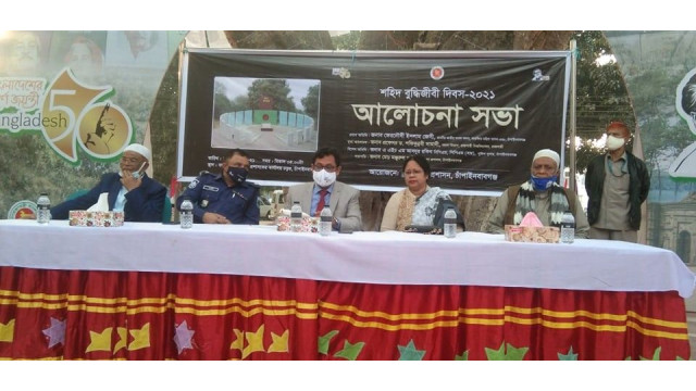 বিনম্র শ্রদ্ধা ও ভালবাসায় চাঁপাইনবাবগঞ্জে শহীদ বৃদ্ধিজীবী দিবস পালিত