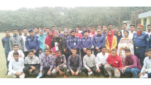 চাঁপাইনবাবগঞ্জে পুলিশ কনস্টেবল নিয়োগ : ১৩৬০ মধ্যে সুযোগ পেয়েছেন ৩৪ জন