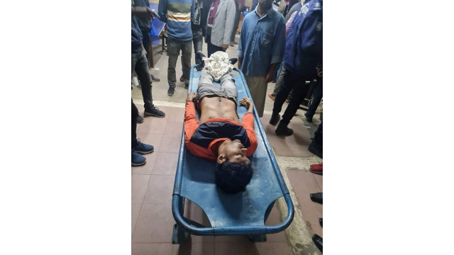 চাঁপাইনবাবগঞ্জ পৌর এলাকার মাওরি পাড়ায় ছুরিকাঘাতে ১ জন নিহত