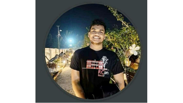 মেডিকেল ভর্তি পরীক্ষায় সারাদেশের মধ্যে দ্বিতীয় চাঁপাইনবাবগঞ্জের আব্দুল্লাহ