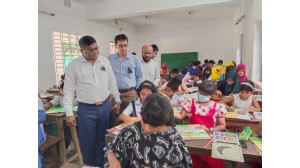 জাতীয় শোক দিবস উপলক্ষে রচনা,চিত্রাংকনসহ বিভিন্ন প্রতিযোগিতা জেলা প্রশাসকের  পরিদর্শন 