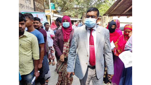 চাঁপাইনবাবগঞ্জে একদিনে করোনার টিকা নিয়েছেন ১০২০৮৯জন-চলবে আরো দুইদিন