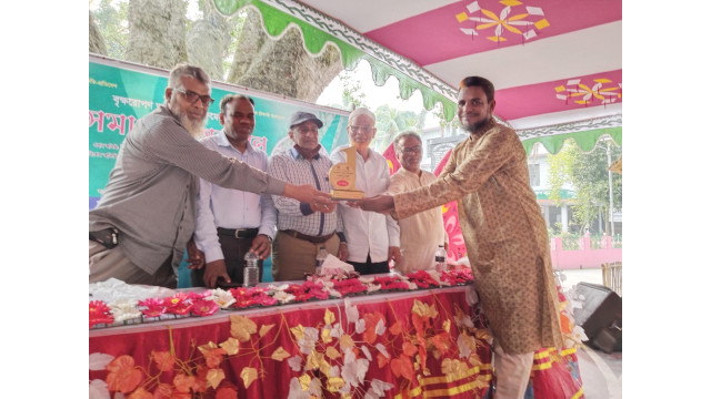 চাঁপাইনবাবগঞ্জে সপ্তাহব্যাপী বৃক্ষমেলার সমাপনী