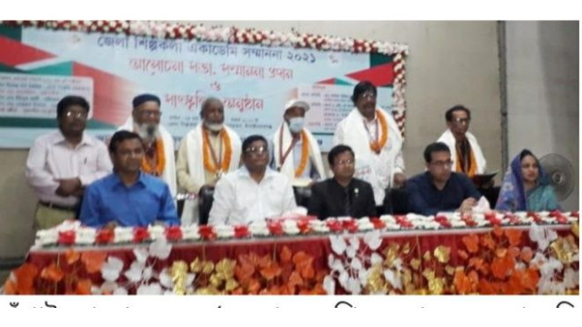 শিল্পকলা একাডেমি সম্মাননা পেলেন ৫ শিল্পী-সংগঠন