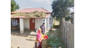 প্রধানমন্ত্রীর উপহারের ঘর পেয়ে সুখে স্বাচ্ছন্দে দিন কাটাচ্ছেন গোমস্তাপুরের ভাগোলপুর আশ্রয়ণ প্রকল্পের উপকারভোগীরা