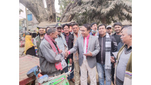 গোবরাতলা ইউনিয়নে নৌকা প্রতীকের ভোট চেয়ে ডা. গোলাম রাব্বানীর গণসংযোগ 