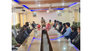 চাঁপাইনবাবগঞ্জে চিকিৎসকদের সঙ্গে ডা. রোকেয়া সুলতানার মতবিনিময়