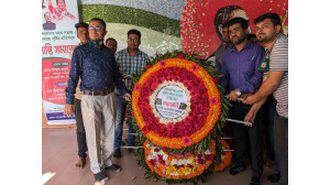 চাঁপাইনবাবগঞ্জে শিক্ষা প্রকৌশল অধিদপ্তর (ইইডি)’র উদ্যোগে ৭ মার্চ উপলক্ষে বঙ্গবন্ধু প্রতিকৃতিতে শ্রদ্ধাঞ্জলি