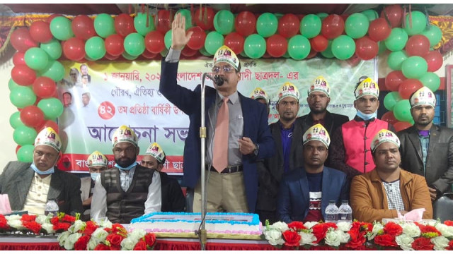 চাঁপাইনবাবগঞ্জে ছাত্রদলের ৪২ তম প্রতিষ্ঠা বার্ষিকী পালিত