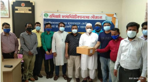 চাঁপাইনবাবগঞ্জ সদর হাসপাতালের করোনা ইউনিটে এসিআই এর ঔষুধ প্রদান
