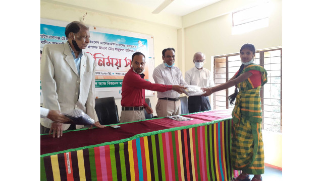বিদায় সংবর্ধনা ও আদিবাসী শিক্ষার্থীদের কলেজ পোশাক বিতরণ