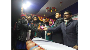 চাঁপাইনবাবগঞ্জ পৌরসভার শেহালায় পুরস্কার বিতরণ ও সাংস্কৃতিক অনুষ্ঠান 