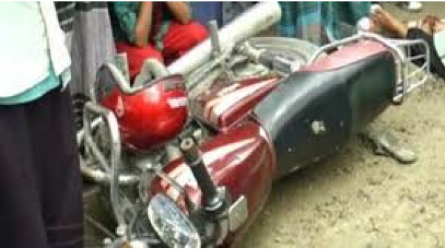 চাঁপাইনবাবগঞ্জে ট্রলির ধাক্কায় নিহত-১, গুরুতর আহত অপরজনকে রাজশাহী মেডিকেলে প্রেরণ