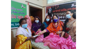 প্রতিবন্ধী স্কুল, হাফেজিয়া মাদ্রাসা ও এতিমখানায় ওয়েল ফেয়ার ক্লাবের খাদ্য সামগ্রী ও মাস্ক বিতরণ