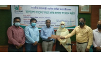 করোনায় ক্ষতিগ্রস্থদের বুরো বাংলাদেশের প্রনোদনার  ঋণ বিতরণ 