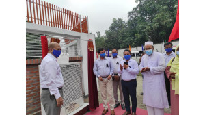 চাঁপাইনবাবগঞ্জে  বীরশ্রেষ্ঠ শহীদ ক্যাপ্টেন মহিউদ্দিন জাহাংগীরের ভাস্কর্যের ফলক উন্মোচন 