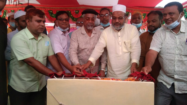 ভয়াবহ অগ্নিকাণ্ডে পুড়ে যাওয়া তহাবাজার মার্কেট নির্মাণ কাজ শুরু