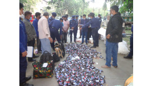 চাঁপাইনবাবগঞ্জে  আদালতের নির্দেশে বিপুল পরিমান মাদকদ্রব্য ধ্বংস