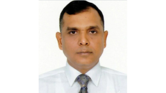 শিক্ষার্থীদের বিজ্ঞানমনস্ক করে গড়ে তোলার দায়িত্ব আপনাদেরই : জেলা প্রশাসক এ জেড এম নুরুল হক