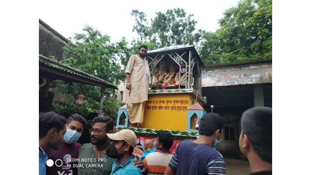 চাঁপাইনবাবগঞ্জে সীমিত পরিসরে উল্টো রথযাত্রা অনুষ্ঠিত