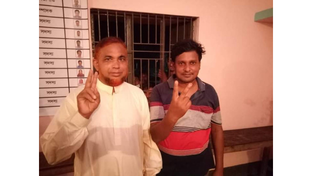 চাঁপাই গ্রামীন পানি ব্যবস্থাপনা সমবায় নির্বাচনে জাকেরুল-আজিজুর-বাসির নির্বাচিত