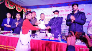 বালিগ্রামে মহান বিজয় দিবস  উপলক্ষে পুরস্কার বিতরণ ও সাংস্কৃতিক অনুষ্ঠান    