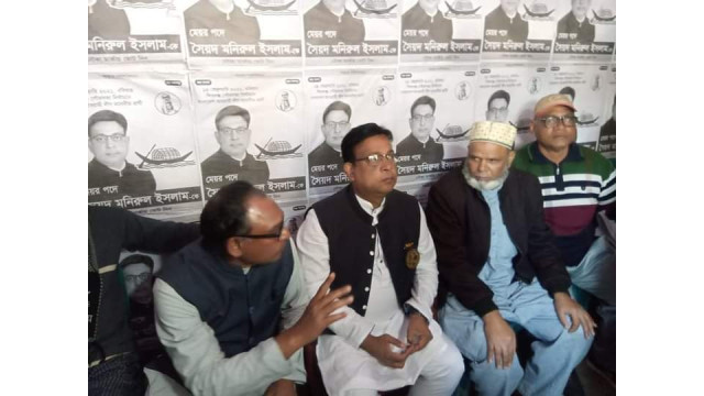 শিবগঞ্জ পৌরসভা নির্বাচনে নৌকা প্রতীকের পক্ষে মতিউর রহমান মতির গণসংযোগ