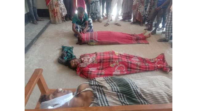 নাচোলে সড়ক দূর্ঘটনায় নিহত ৩ আহত ৭