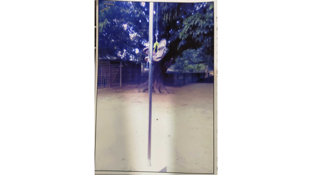 শ্যামপুর মাদরাসায় জাতীয় পতাকা অবমাননা করার অভিযোগ