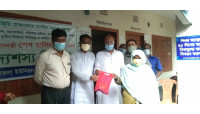 গোবরাতলা ইউনিয়নে সাবান,মাস্ক,হ্যান্ড স্যানিটাইজার বিতরন