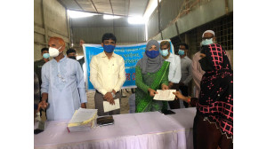 চাঁপাইনবাবগঞ্জে ভূমি অধিগ্রহণের চেক বিতরণ