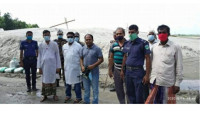 অবৈধ বালু উত্তোলনের দায়ে ভ্রাম্যমাণ আদালতে ১ লাখ টাকা জরিমানা