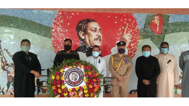চাঁপাইনবাবগঞ্জে শ্রদ্ধা ভালোবাসায় জাতির জনককে স্মরণ