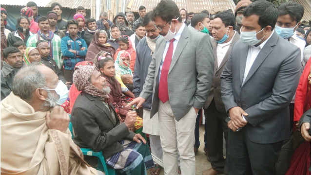 গোমস্তাপুরে পাকা ঘর পেলেন মুক্তিযোদ্ধা নসিমুদ্দীন নসু