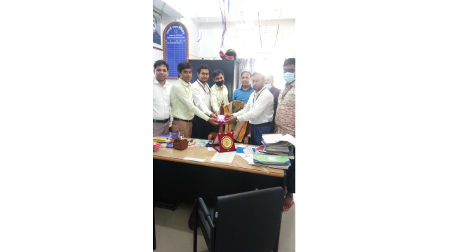 ব্যবস্থাপকের চাকুরির এক যূগ: সোনালী ব্যাংক লি. গোমস্তাপুর শাখায় সংবর্ধনা