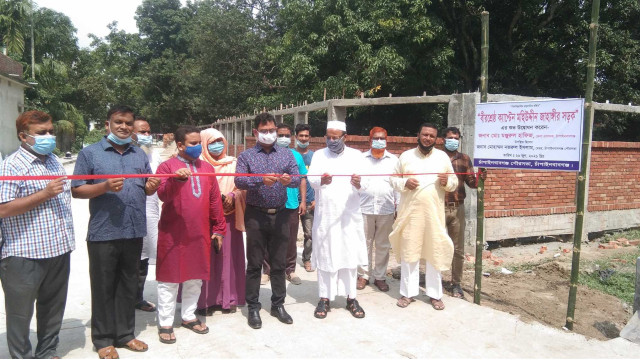 চাঁপাইনবাবগঞ্জে বীরশ্রেষ্ঠ ক্যাপ্টেন মহিউদ্দিন জাহাঙ্গীর সড়কের উদ্বোধন