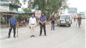 কঠোর লকডাউনের দ্বিতীয় দিনে ১৬টি মোবাইল কোর্টে ৯৯ মামলা