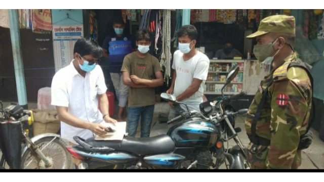 কঠোর লকডাউনের ১০ম দিন : চাঁপাইনবাবগঞ্জে ৮৬ মামলায় জরিমানা ৬৪৬০০ টাকা