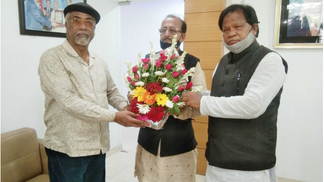 জেলা আওয়ামী লীগের ভারপ্রাপ্ত সভাপতি মু.জিয়াউর রহমানকে এরফান আলীর ফুলের শুভেচ্ছা