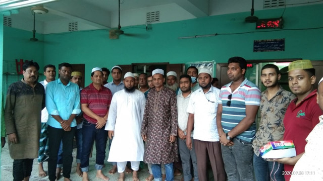 শেখ হাসিনার ৭৪ তম জন্মদিন উপলক্ষে চাঁপাইনবাবগঞ্জ জেলা যুবলীগের মিলাদ মাহফিল অনুষ্ঠিত