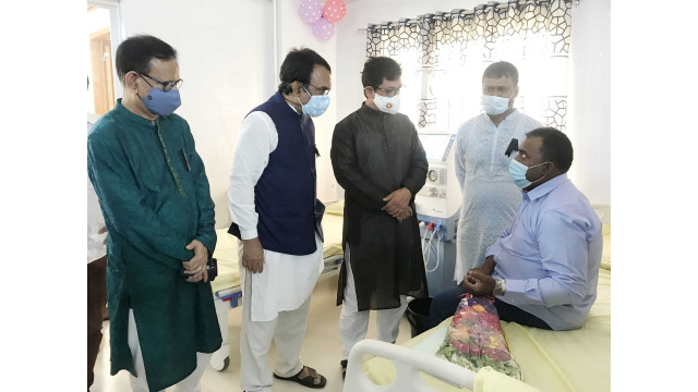 চাঁপাইনবাবগঞ্জে ম্যাক্স হসপিটালে অল্প খরচে চালু হল কিডনি ডায়ালাইসিস