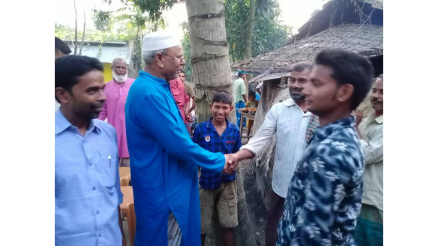 ধাইনগর ইউনিয়নে চেয়ারম্যান পদে মনোনয়ন প্রত্যাশী মতিউর রহমানের গণসংযোগ