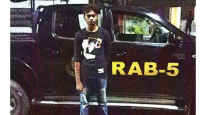 বিদেশী পিস্তল, ওয়ান শুটারগান, ম্যাগজিন ও গুলিসহ ১ যুবক গ্রেপ্তার  