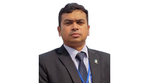 চাঁপাইনবাবগঞ্জ থেকে বিদায় নিচ্ছেন উপ-সচিব তাজকির উজ জামান 