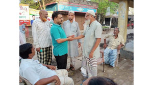 ১৪নং ওয়ার্ডে মেয়র প্রার্থী মোখলেসুর রহমানের গণসংযোগ