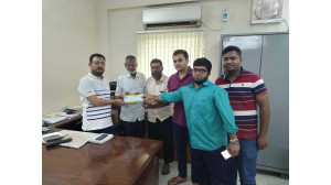 শংকরবাটি উচ্চ বিদ্যালয়ে  ৫০ হাজার টাকা অনুদান দিলেন মোখলেসুর রহমান 